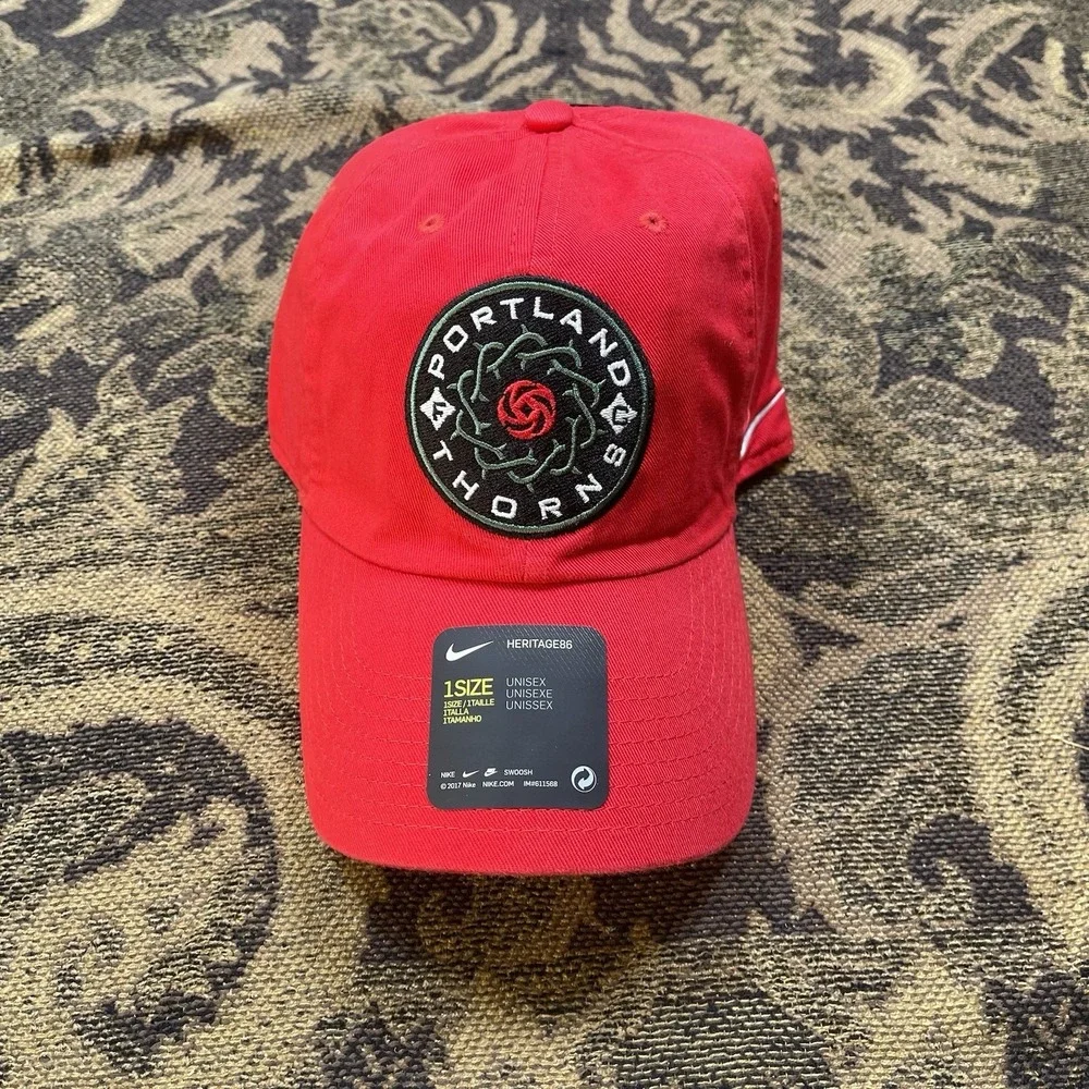 Nike Portland Thorns FC Heritage86 adjustable Adult hat Red New NWSL
